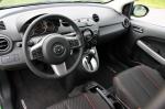 Mazda2 2010 года